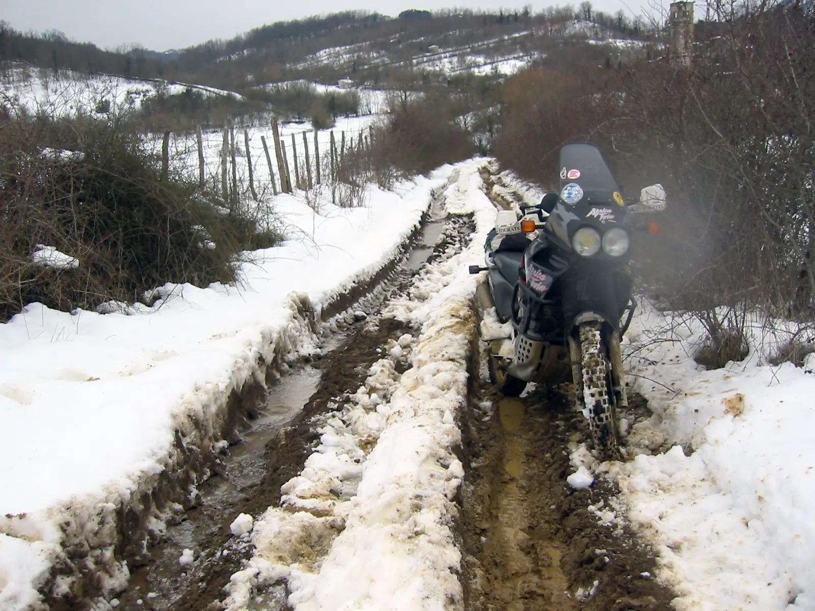 africa twin offroad nella neve