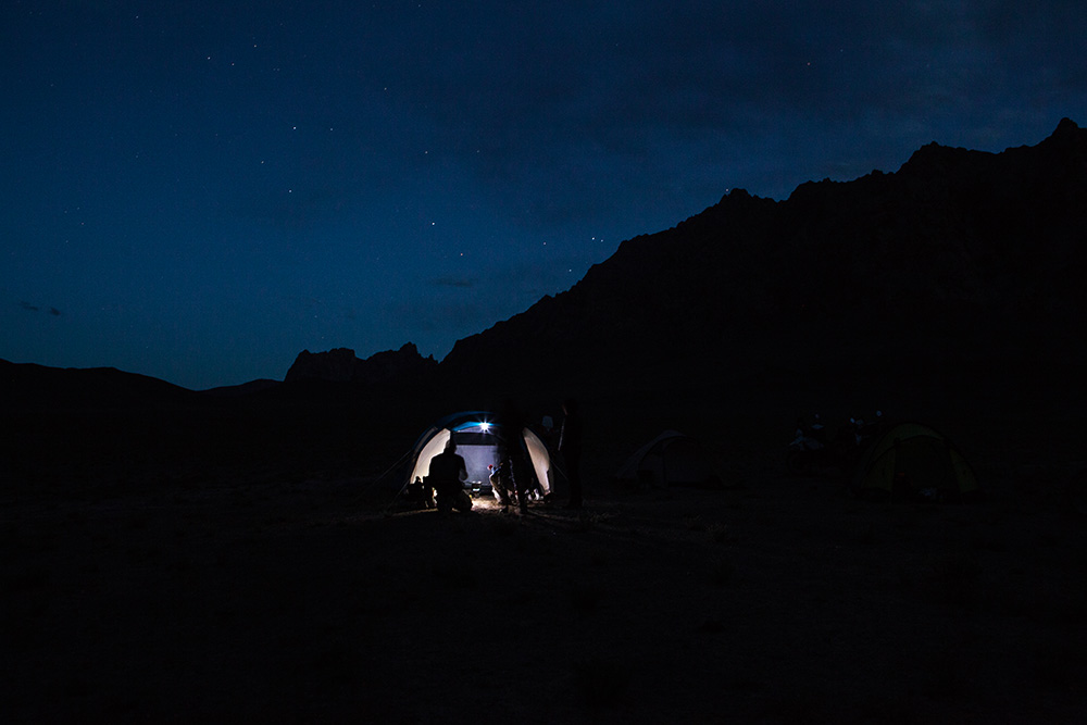campeggio in Tagikistan