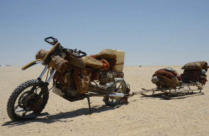 Sporcoendurista moto del film Mad Max Fury Road 12